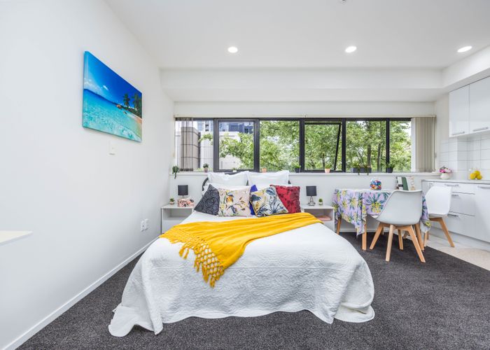  at 3J/16 Liverpool Street, Auckland Central, Auckland
