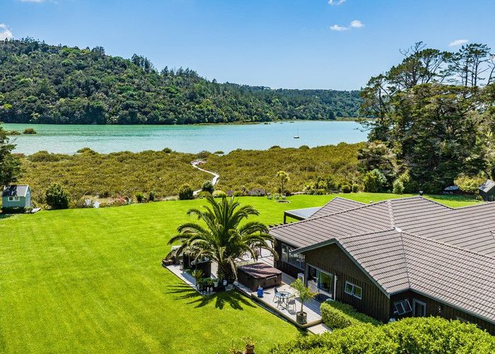  at 29 Gails Drive, Albany