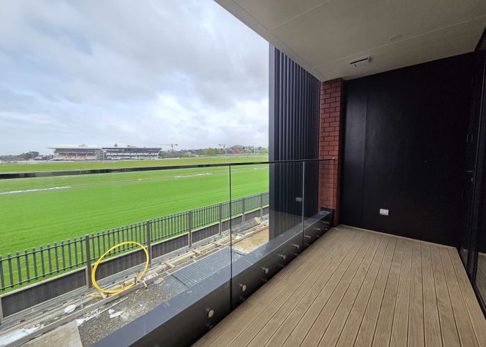  at 24/16 Peach Parade, Remuera, Auckland City, Auckland