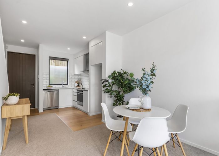  at 2/62 Spenmoor Street, Newlands, Wellington, Wellington