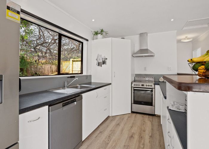  at 24 Hookway Grove, Paraparaumu, Kapiti Coast, Wellington