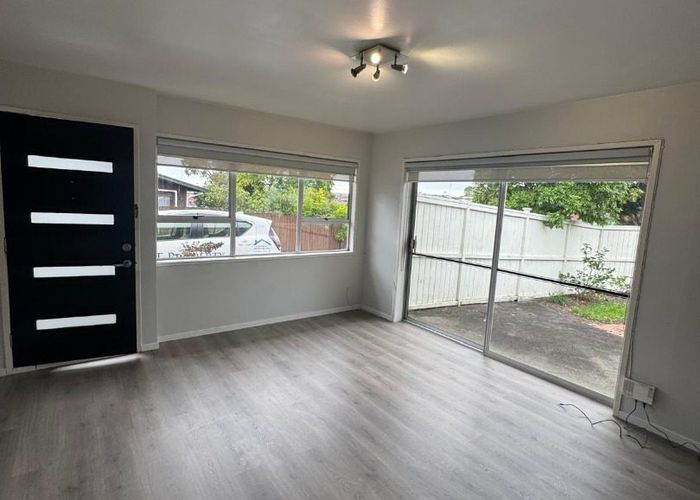  at 9A Levaut Place, Half Moon Bay, Manukau City, Auckland