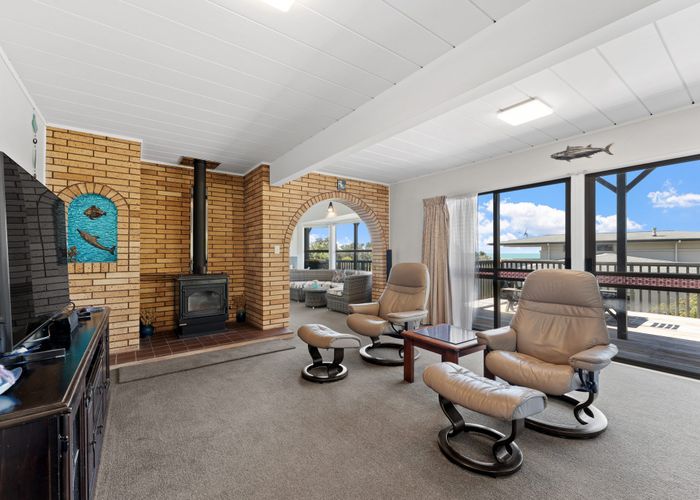  at 12 Cooper Road, Stanmore Bay, Rodney, Auckland