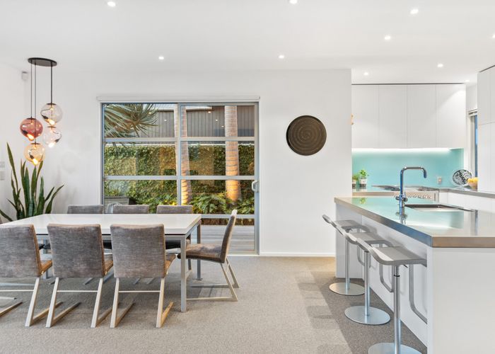  at 77A Wainui Avenue, Point Chevalier, Auckland City, Auckland
