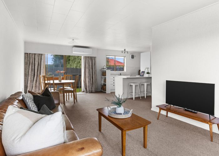  at 2/32 Meeanee Quay, Westshore, Napier, Hawke's Bay