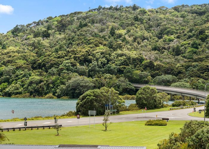  at 1E/2 Weranui Road, Waiwera, Rodney, Auckland