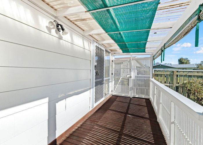  at 15A Saunders Place, Gonville, Whanganui