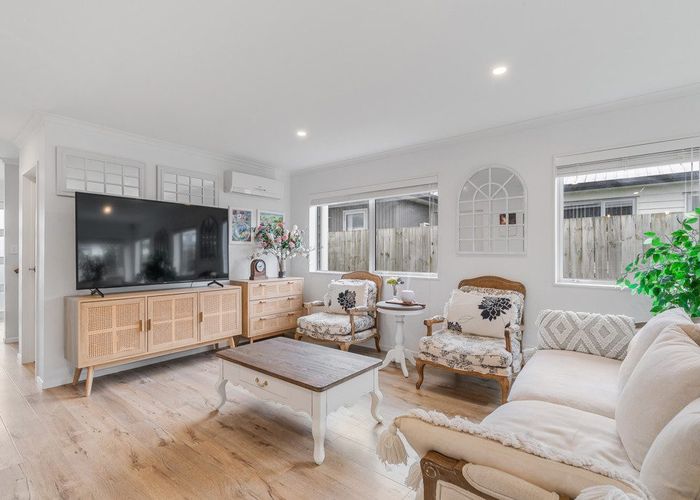  at 543 Old Wairoa Road, Papakura, Papakura