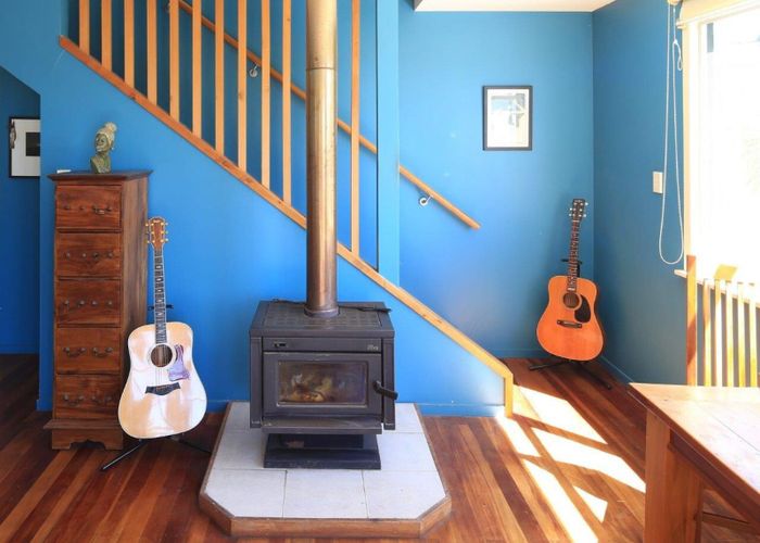  at 35 Tiri View Road, Palm Beach, Waiheke Island
