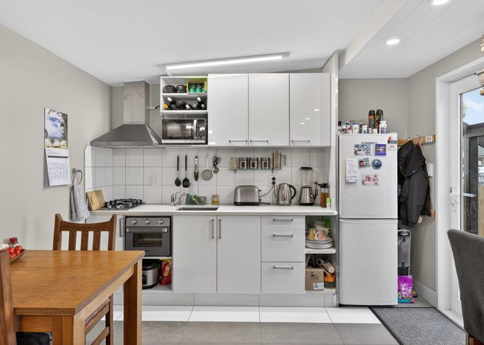  at 182 Shaw Avenue, New Brighton, Christchurch City, Canterbury