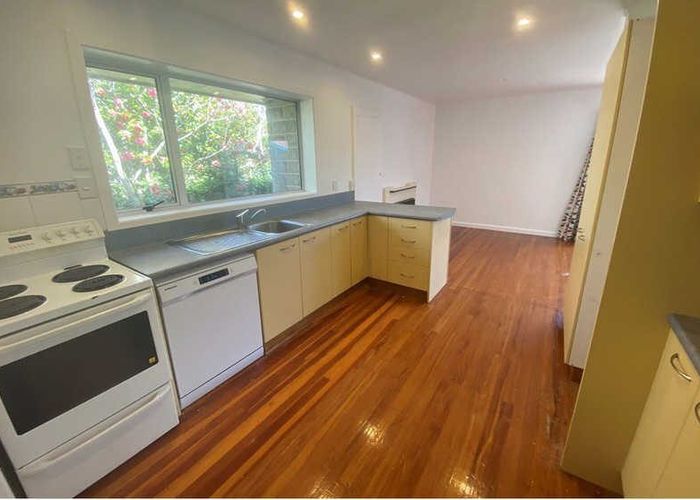  at 27 Carruthers Street, Ilam, Christchurch City, Canterbury