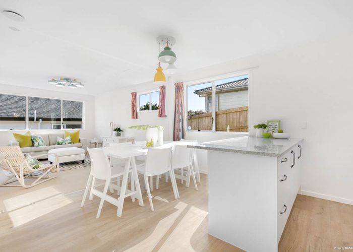  at 154 Awaruku Road, Torbay, Auckland