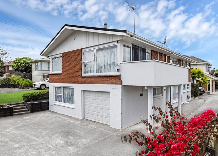  at 1/59 Glenmore Road, Sunnyhills, Manukau City, Auckland