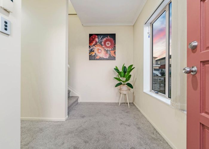 at 6 Magnolia Place, Flat Bush, Manukau City, Auckland