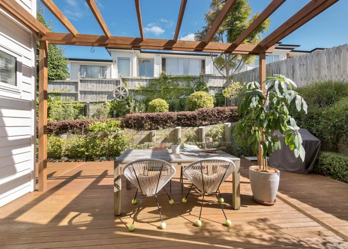  at 31 Golden Morning Drive, Albany Heights, Auckland