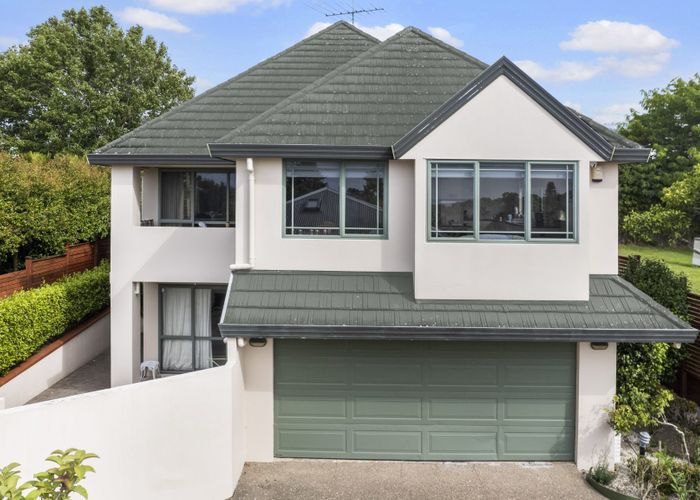  at 2/12 Mcarthur Avenue, St Heliers, Auckland