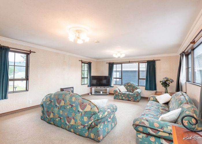  at 115 Gemstone Drive, Birchville, Upper Hutt