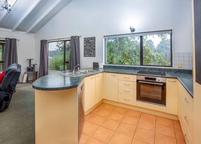  at 5 Beaver Road, Pukekohe East