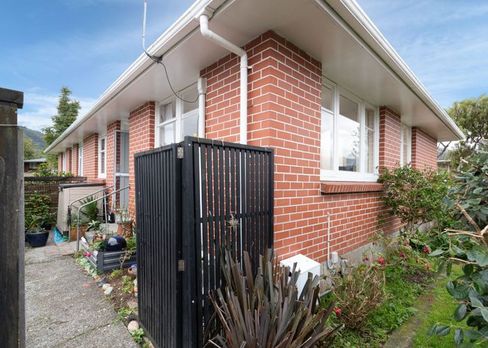  at 1/15 Clouston Park Road, Clouston Park, Upper Hutt, Wellington