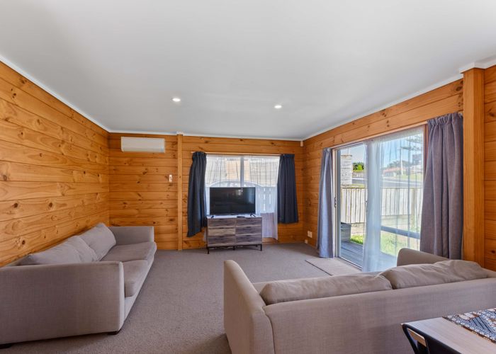  at 2 Dimock Street, Titahi Bay, Porirua, Wellington