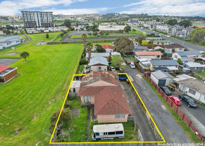  at 9 Inverell Avenue, Wiri, Auckland
