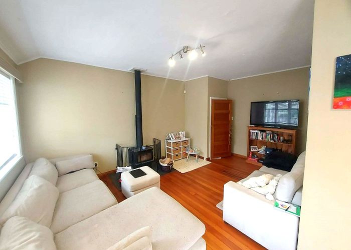  at 11 Naenae Road, Naenae, Lower Hutt, Wellington