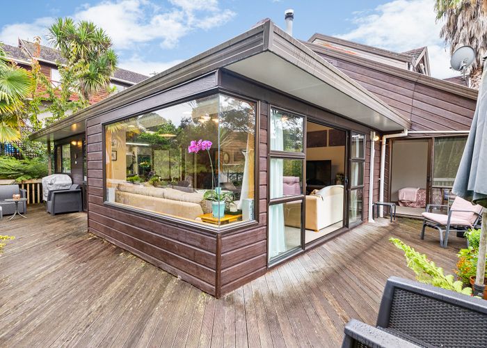  at 1232 Scenic Drive North, Swanson, Auckland