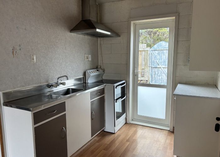  at 2/205 Waikawa Road, Picton, Marlborough, Marlborough