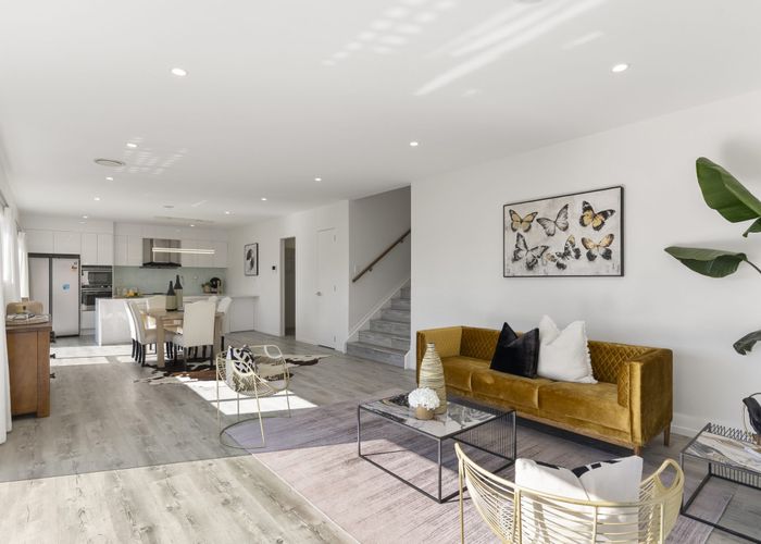  at 52A Sycamore Drive, Sunnynook, Auckland