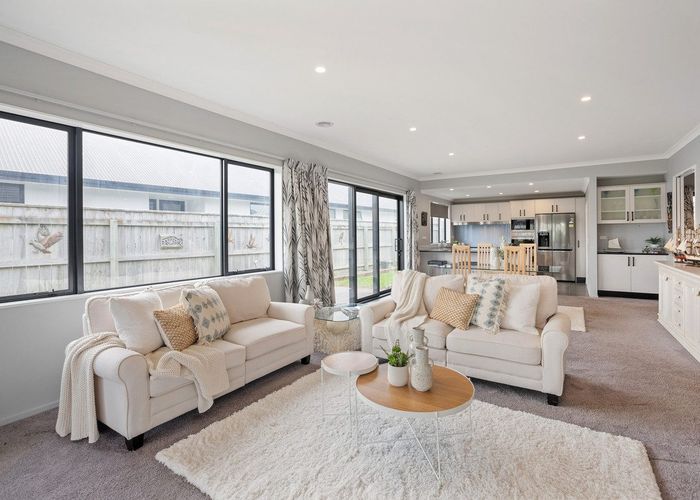  at 83 Kotuku Drive, Paraparaumu Beach, Kapiti Coast, Wellington