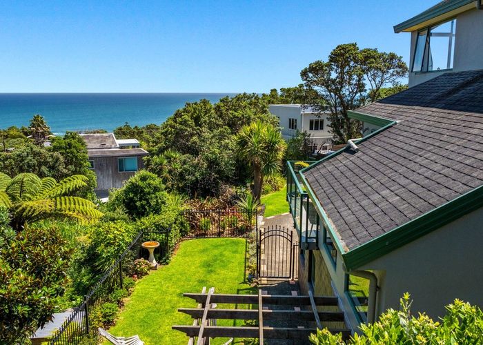  at 6 Berridge Road, Muriwai Beach, Rodney, Auckland