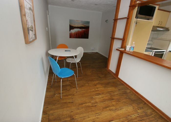  at 1/4 Sydney Street, Hauraki, Auckland