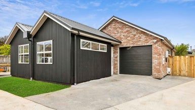 at 15 Bentley Lane, Leamington, Cambridge