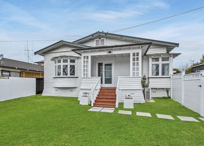  at 6B Beatty Street, Melville, Hamilton