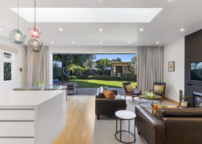  at 27 Wairere Avenue, Mount Albert, Auckland