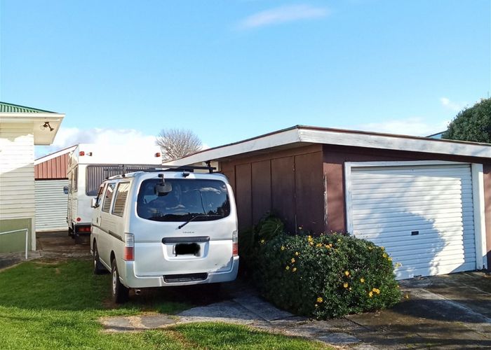  at Parkvale, Tauranga, Bay Of Plenty