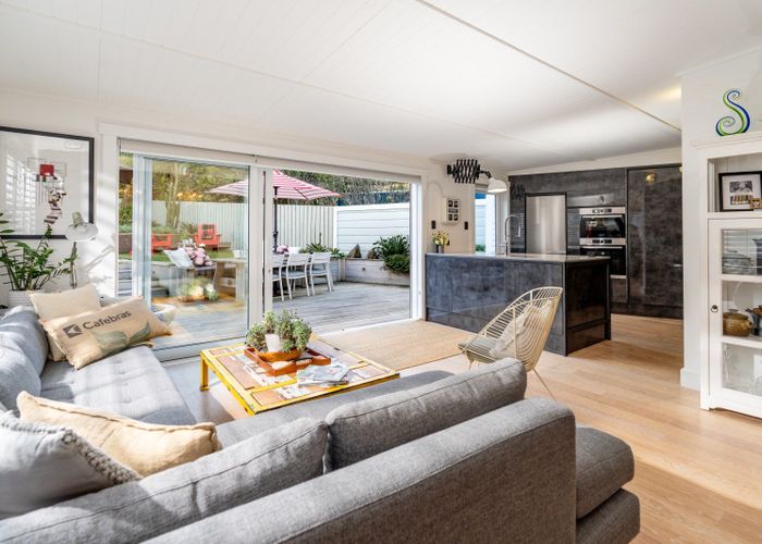  at 84 The Esplanade, Houghton Bay, Wellington, Wellington
