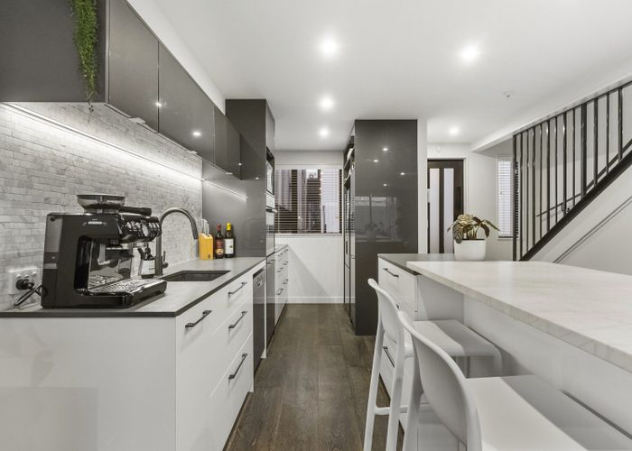  at 11/6 Waima Street, Grey Lynn, Auckland