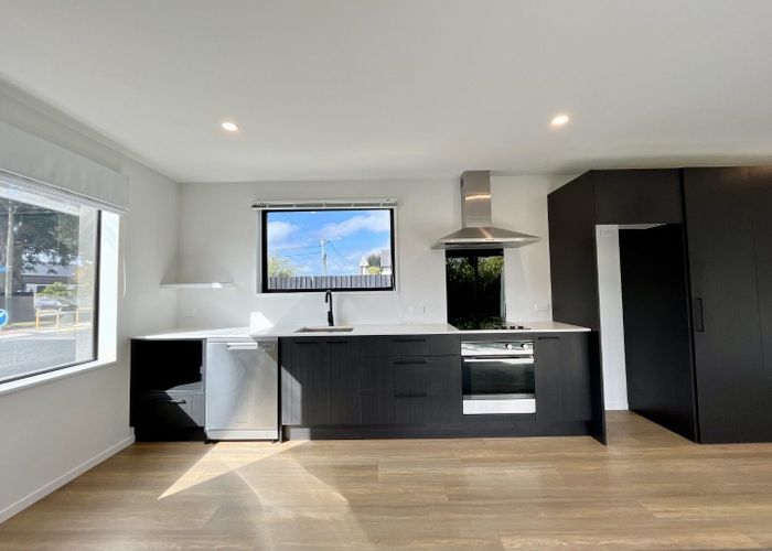  at 1/502 Armagh Street, Linwood, Christchurch City, Canterbury