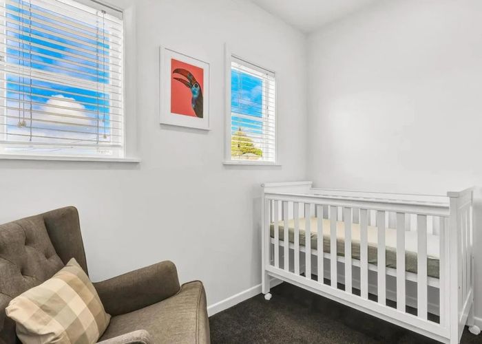  at 13 Cadman Ave, Greenlane, Auckland City, Auckland