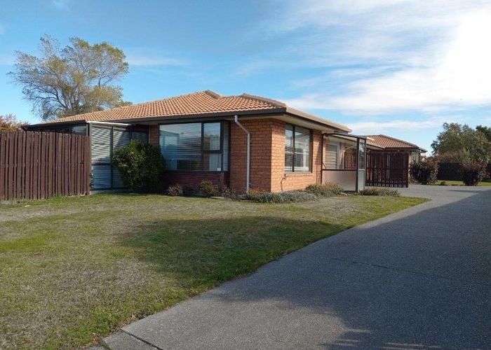  at 1/15 Thornhill Place, Sockburn, Christchurch City, Canterbury