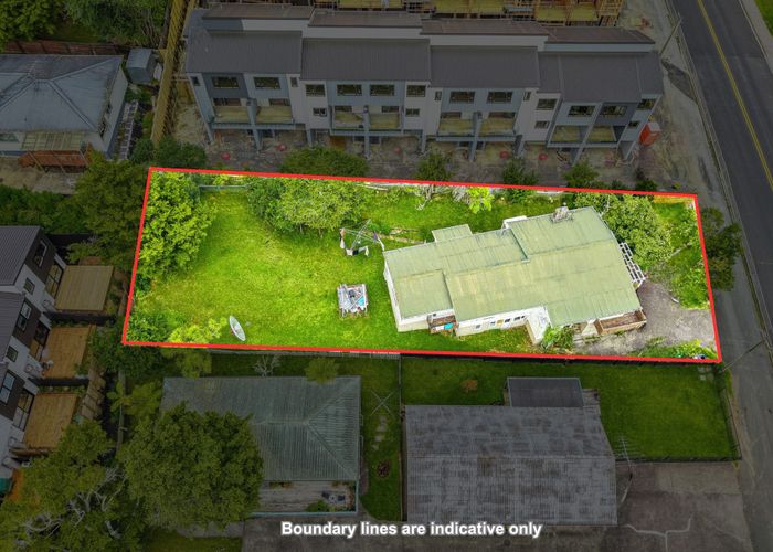  at 75 Archers Road, Hillcrest, North Shore City, Auckland