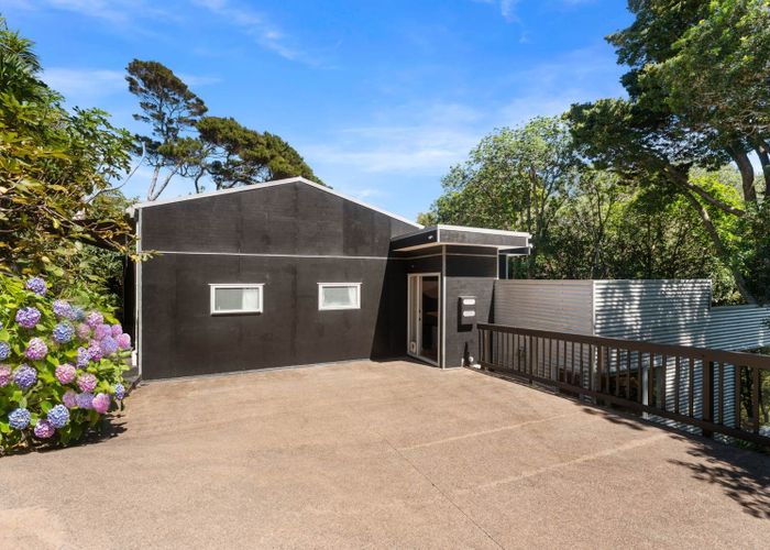  at 6 Maritime Terrace, Birkenhead, North Shore City, Auckland