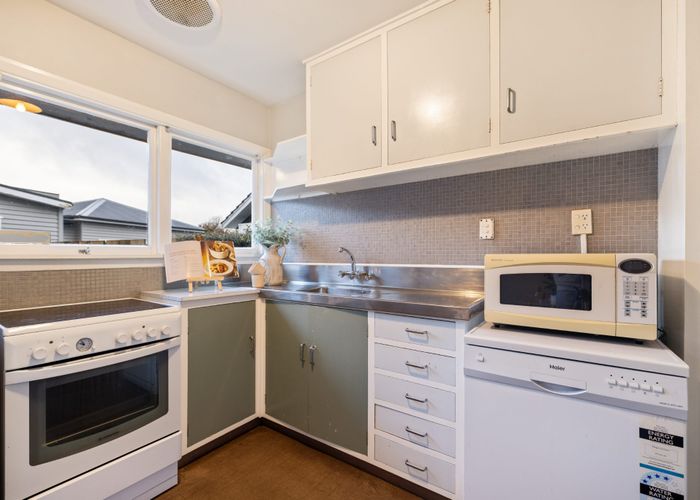  at 3/42 Office Road, Merivale, Christchurch City, Canterbury