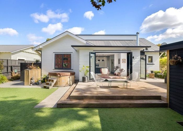  at 80 Halton Street, Strowan, Christchurch City, Canterbury
