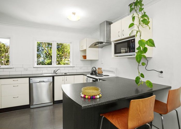  at 12A Naenae Road, Naenae, Lower Hutt