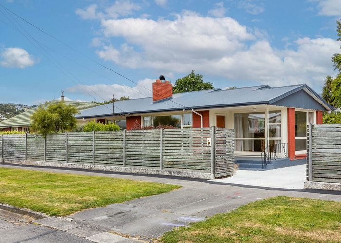  at 10 Clouston Street, Saint Martins, Christchurch