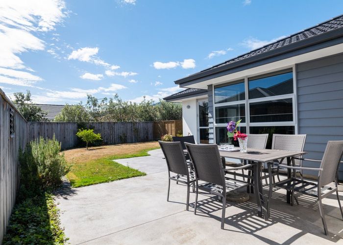  at 12 Fullford Drive, Richmond, Richmond