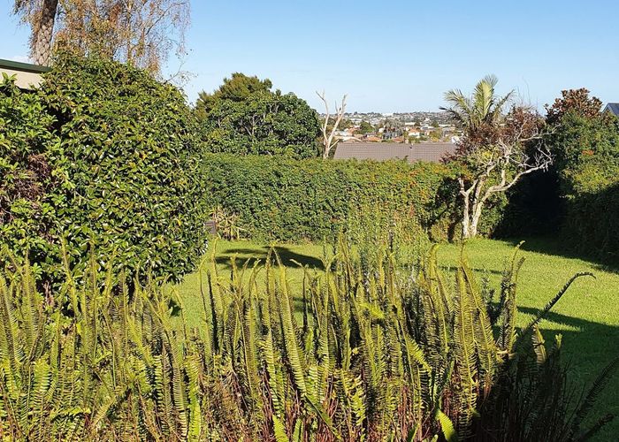 at 12 Highland Road, Mount Albert, Auckland