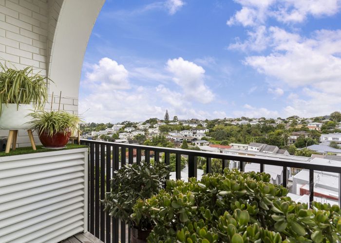  at 602/1817 Great North Road, Avondale, Auckland City, Auckland